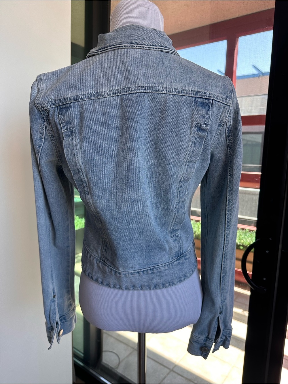 Free People Light Wash Denim Trucker Jacket - Picture 4 of 11